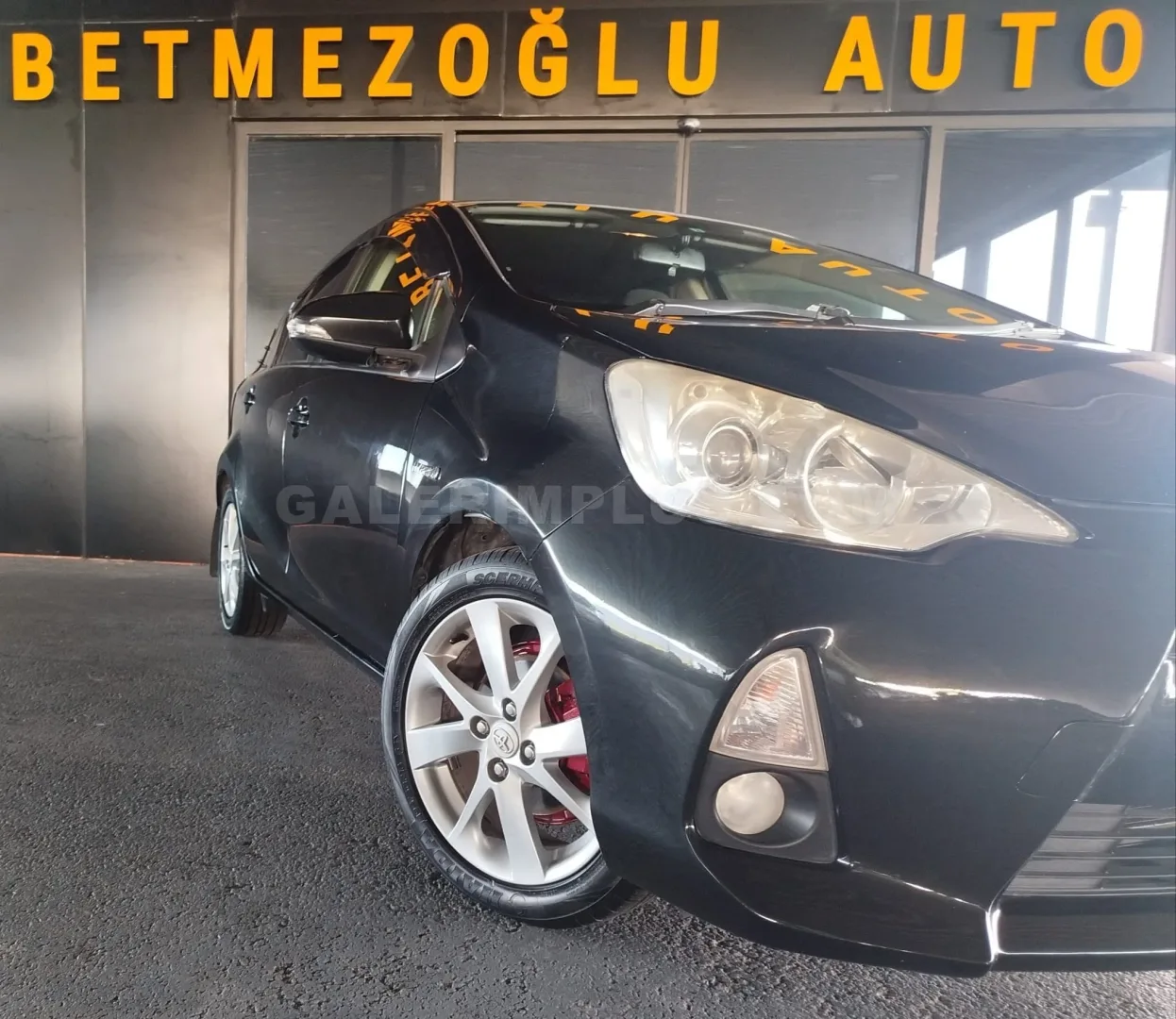 2012 Toyota Aqua 1.5 Hybrit 1.5 Hybrit Lefkoşa Satılık İkinci El | GalerimPlus - Thumbnail 2