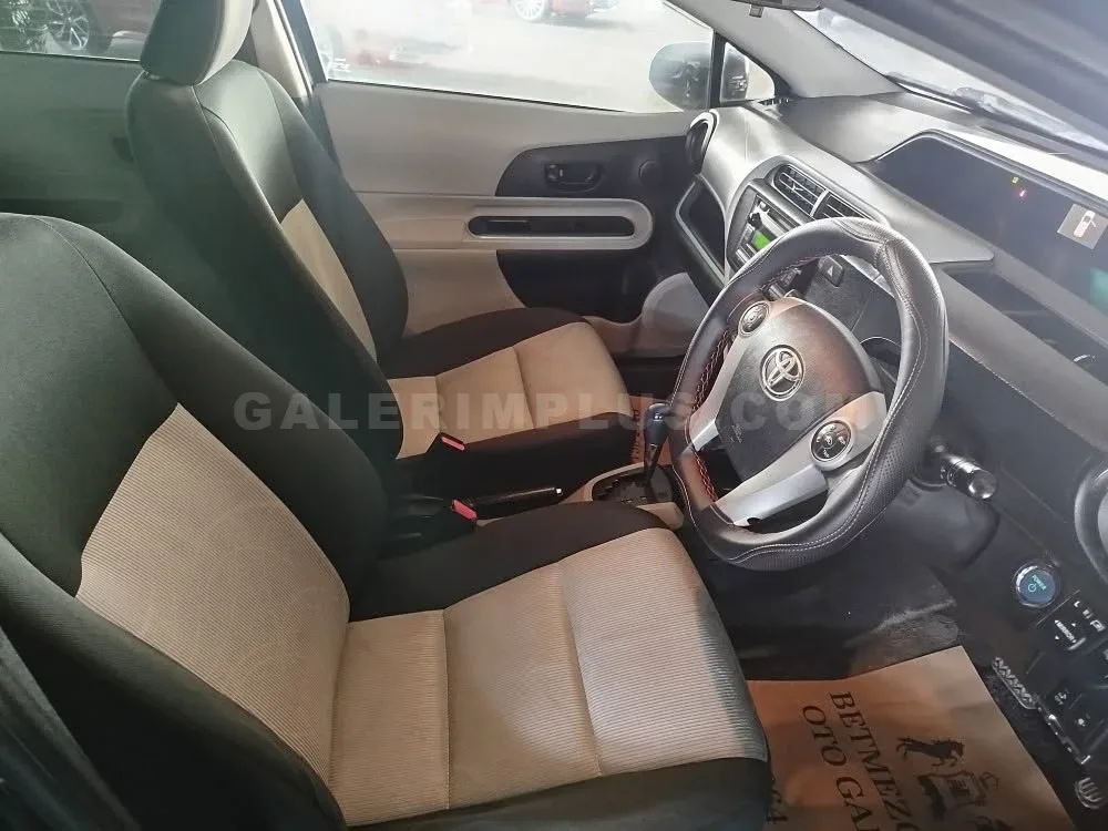 2012 Toyota Aqua 1.5 Hybrit 1.5 Hybrit Lefkoşa Satılık İkinci El | GalerimPlus - Thumbnail 5