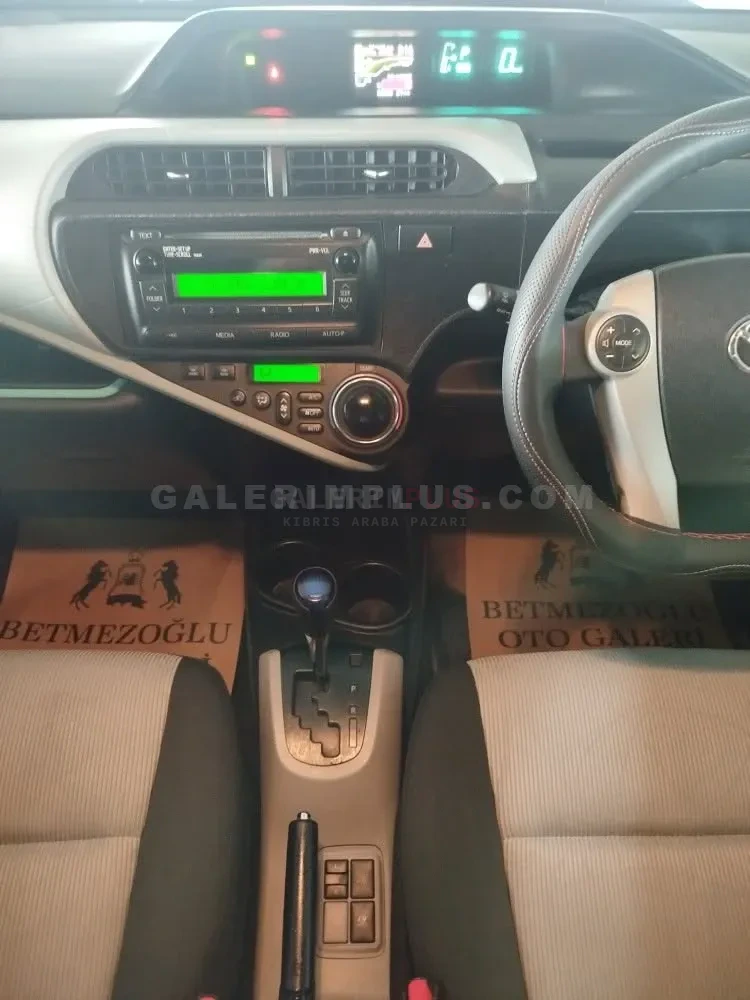 2012 Toyota Aqua 1.5 Hybrit 1.5 Hybrit Lefkoşa Satılık İkinci El | GalerimPlus - Thumbnail 4