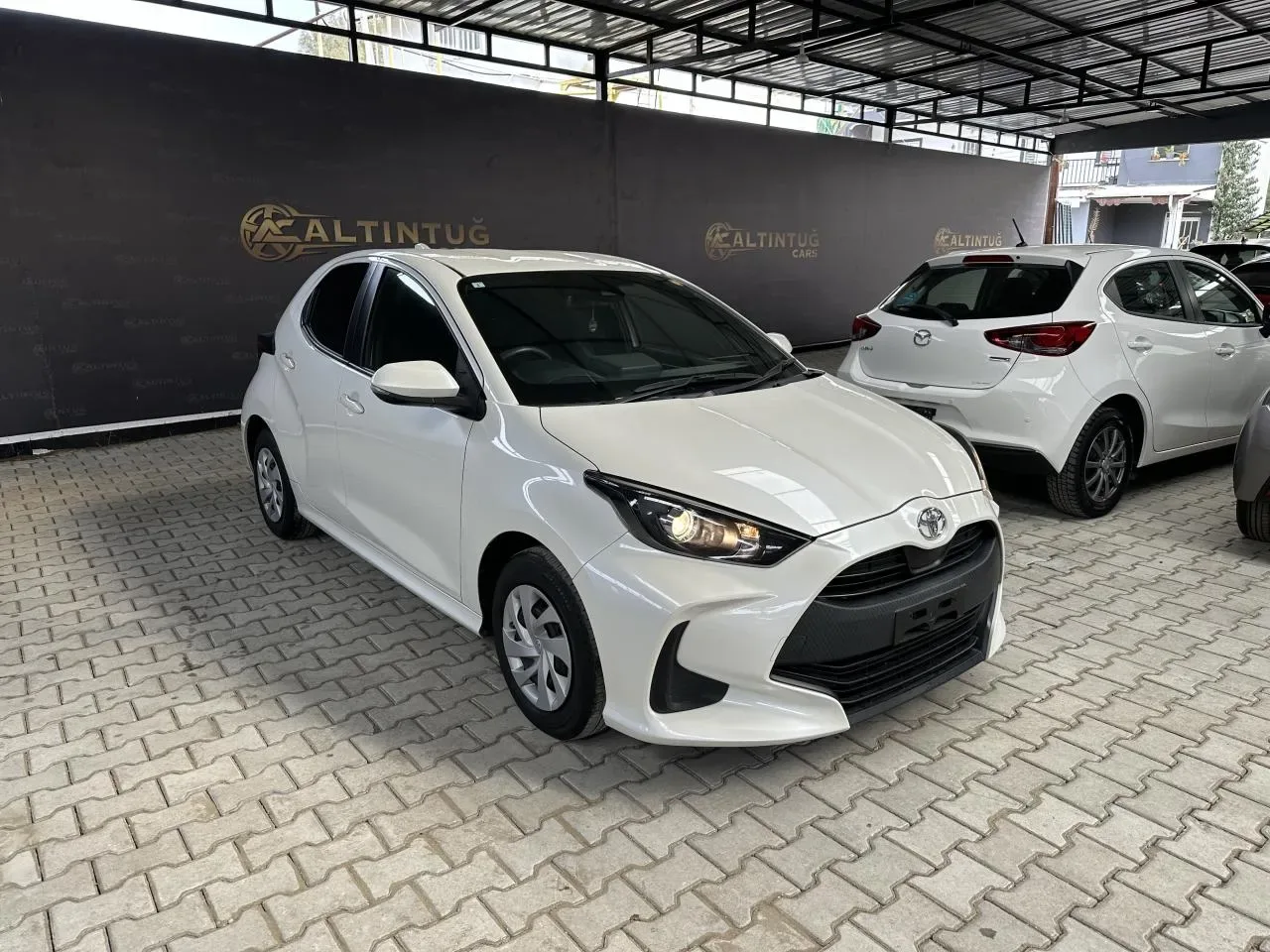 2022 Toyota Yaris 1.5 1.5 Lefke Satılık İkinci El | GalerimPlus - Fotoğraf 1