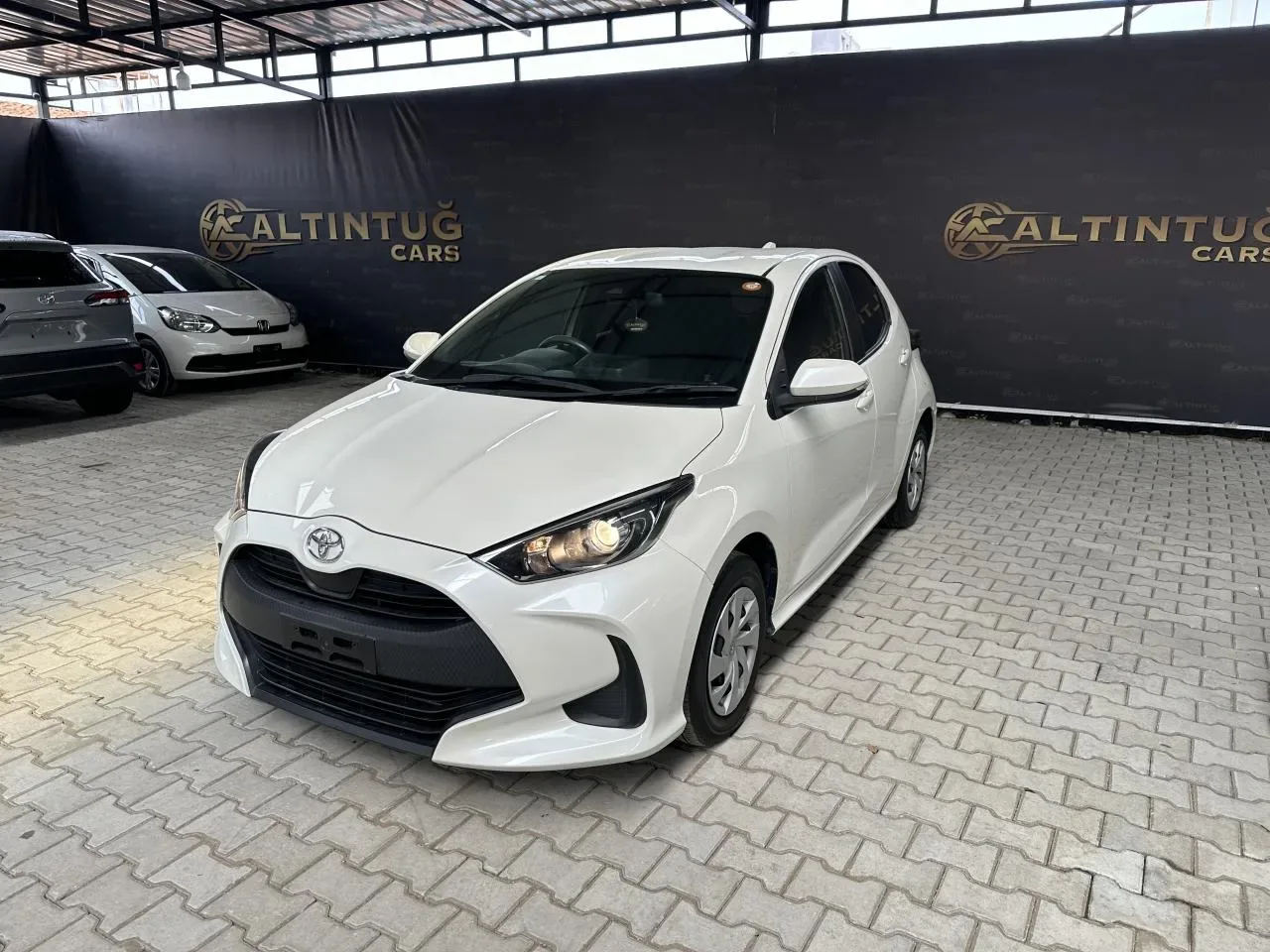 2022 Toyota Yaris 1.5 1.5 Lefke Satılık İkinci El | GalerimPlus - Thumbnail 2