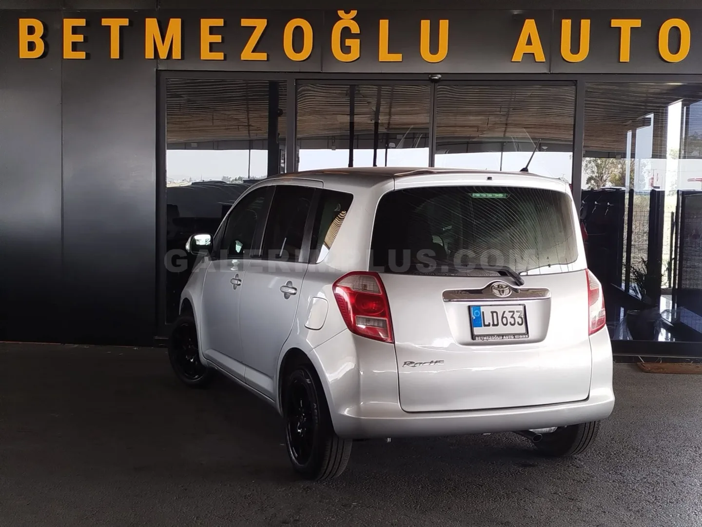 2007 Toyota Ractis 1.3i 1.3i Lefkoşa Satılık İkinci El | GalerimPlus - Thumbnail 3