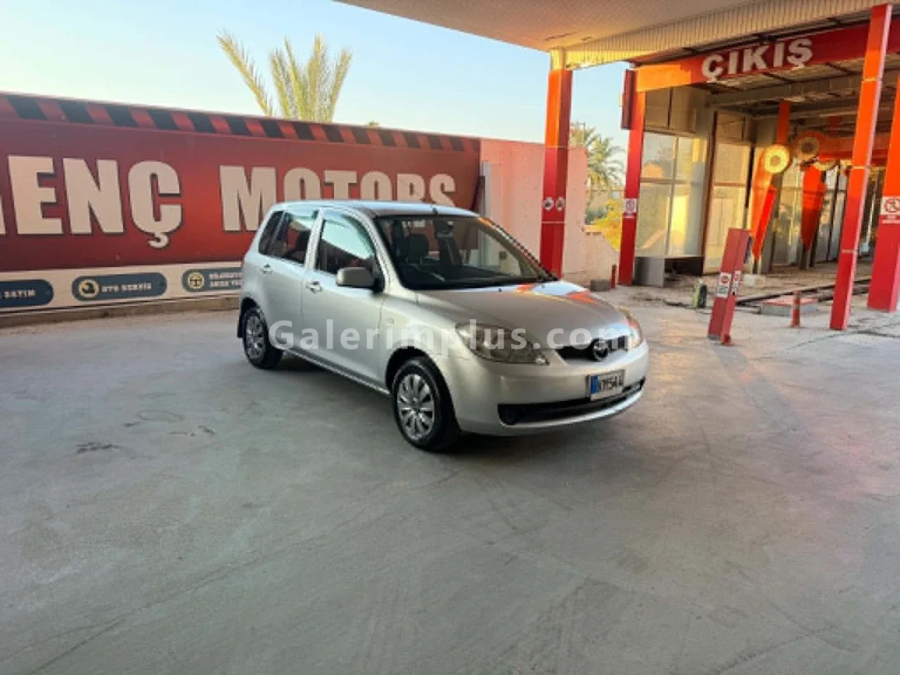 2005 Model Otomatik Mazda Demio 1.3i Gazimağusa Satılık İkinci El | GalerimPlus - Fotoğraf 1