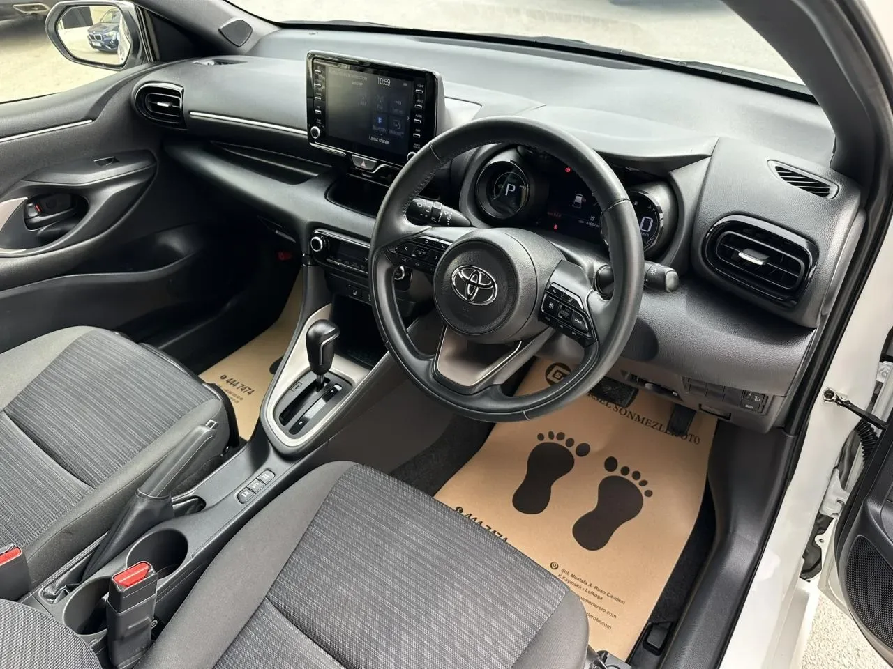 2020 Toyota Yaris 1.5 Hybrid Lefkoşa Satılık İkinci El | GalerimPlus - Thumbnail 2