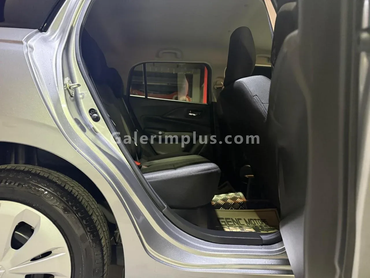 2024 Model Otomatik Suzuki Swift 1.2 Gazimağusa Satılık İkinci El | GalerimPlus - Thumbnail 8