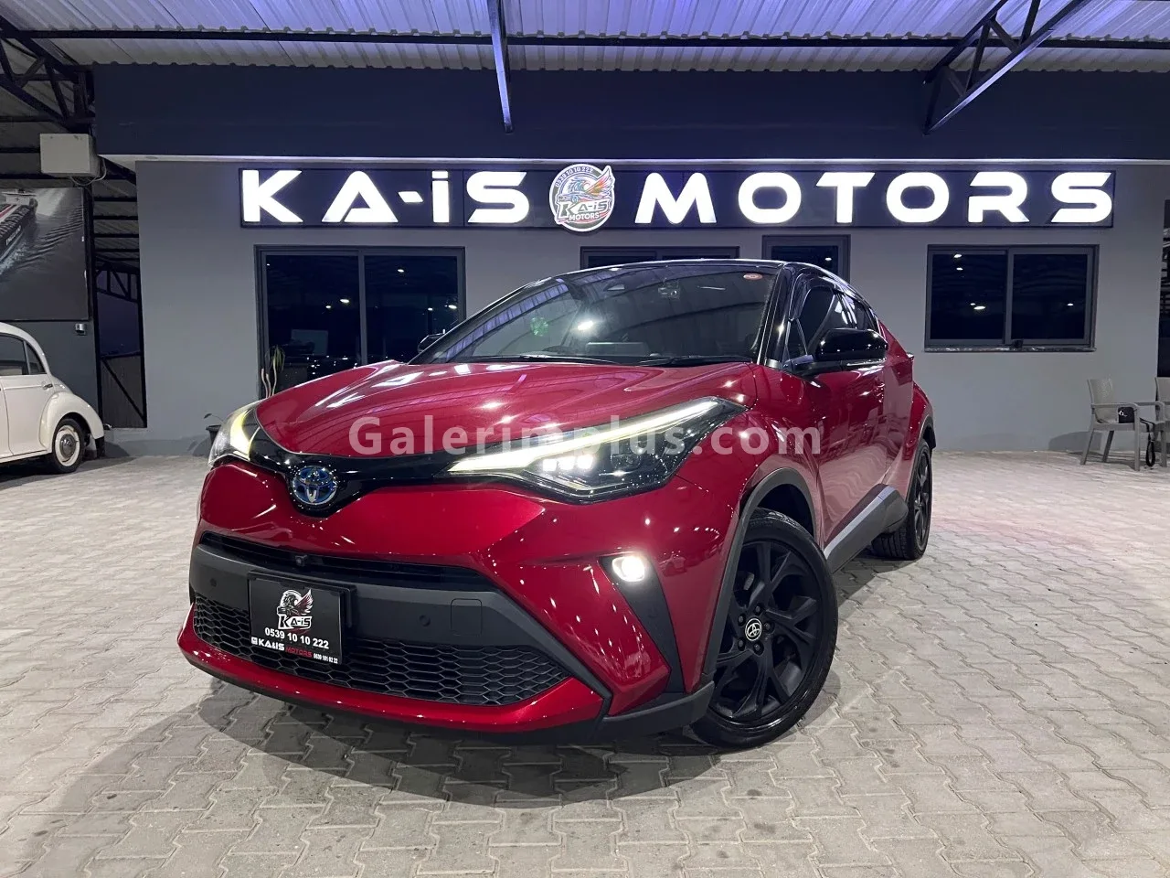 2022 Model Otomatik Toyota C-HR 1.8 Hybrid Gazimağusa Satılık İkinci El | GalerimPlus - Fotoğraf 1