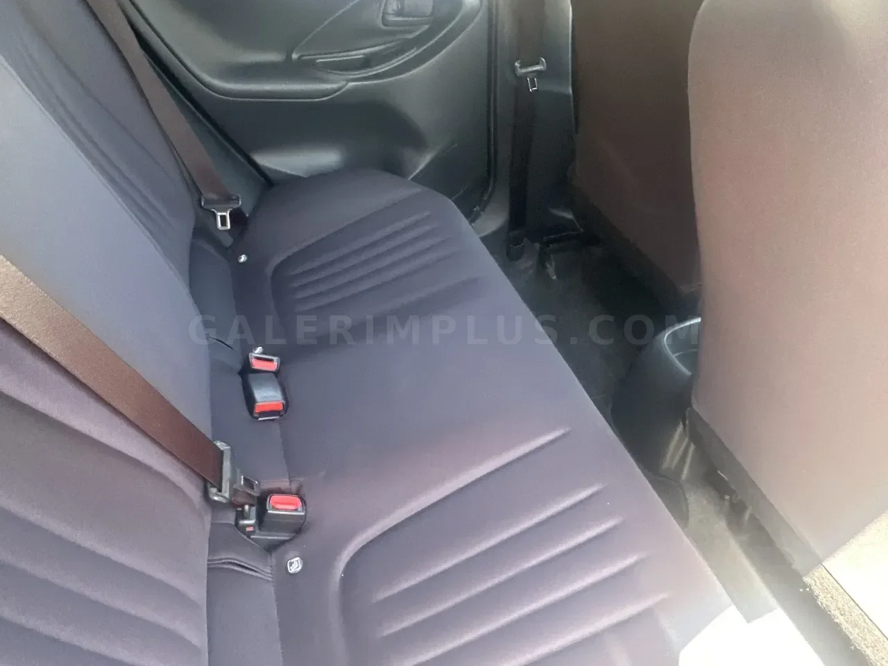 2022 Toyota Yaris 1.0 Lefkoşa Satılık İkinci El | GalerimPlus - Thumbnail 5