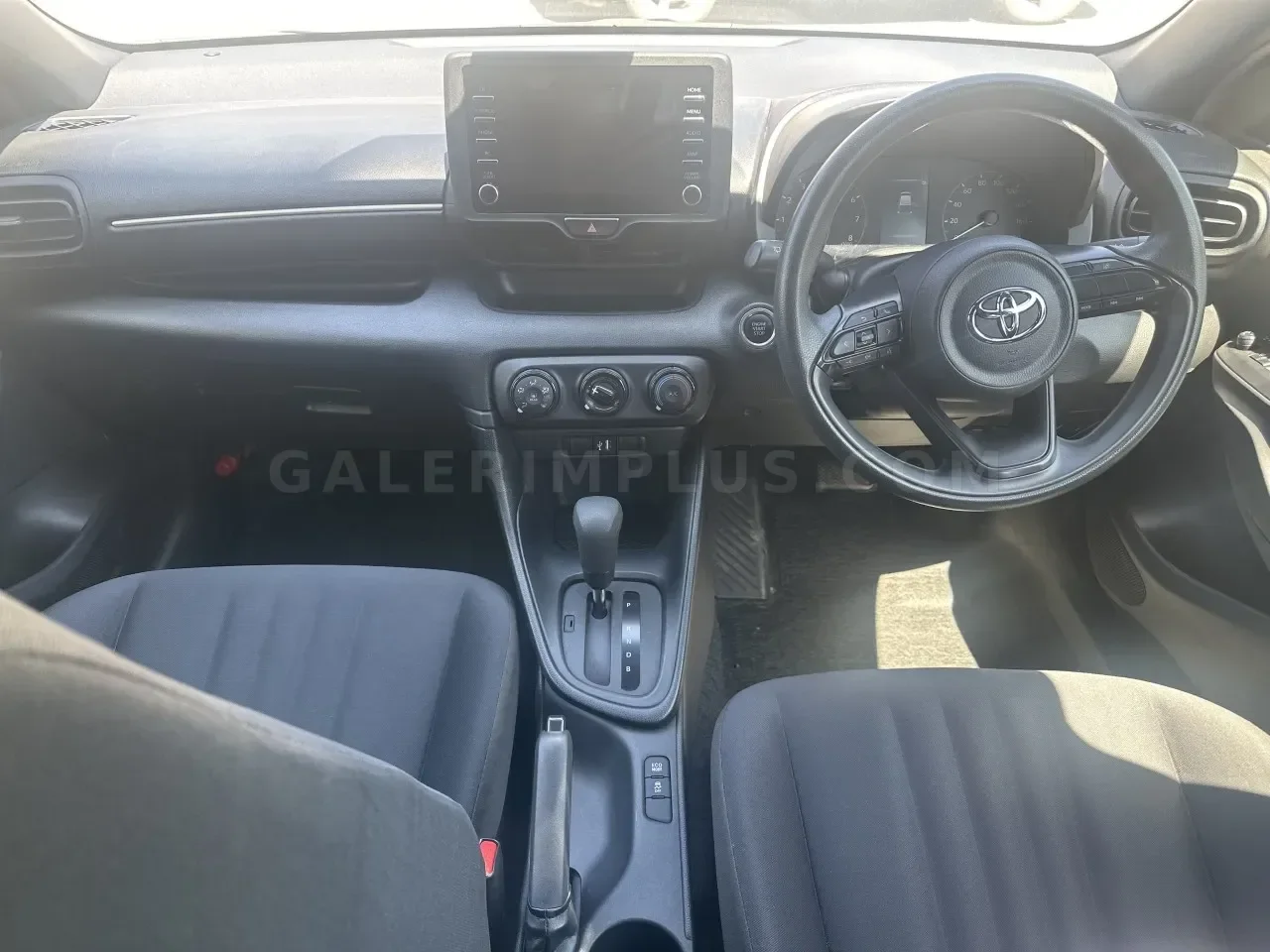 2022 Toyota Yaris 1.0 Lefkoşa Satılık İkinci El | GalerimPlus - Thumbnail 6