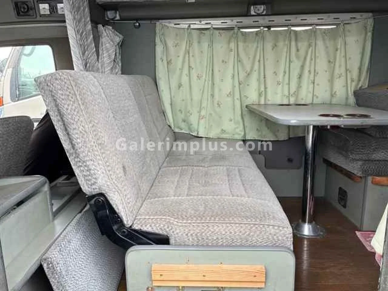 1992 Nissan Moto Karavan Gazimağusa Satılık İkinci El | GalerimPlus - Thumbnail 6