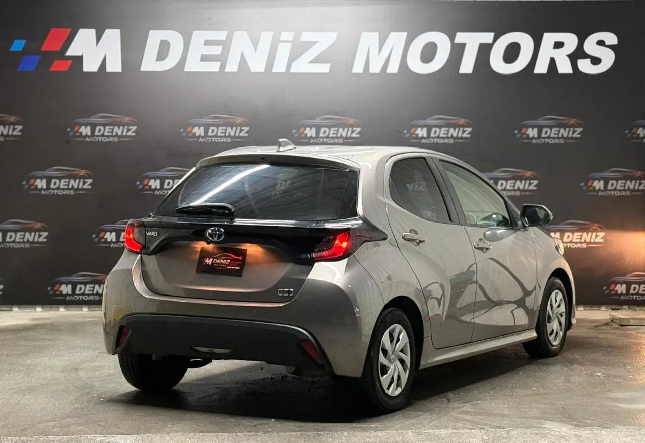 2022 Toyota Yaris 1.5 Hybrid Lefkoşa Satılık İkinci El | GalerimPlus - Thumbnail 5