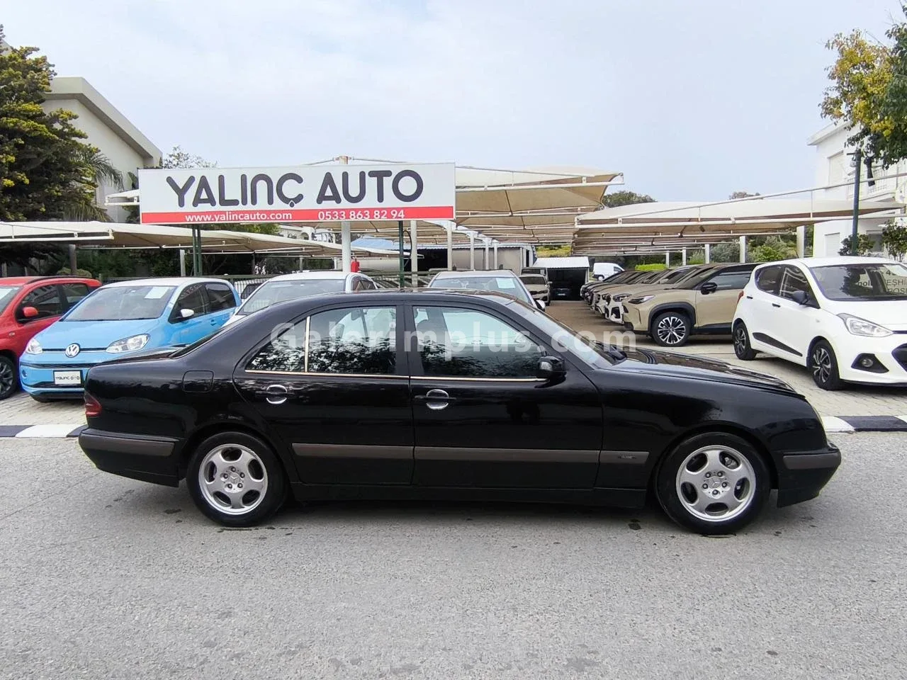 2001 Model Otomatik Mercedes-Benz E Serisi E 270 CDI Gazimağusa Satılık İkinci El | GalerimPlus - Thumbnail 2