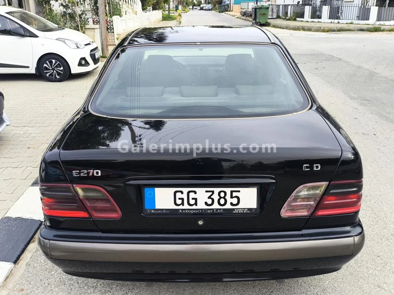 2001 Model Otomatik Mercedes-Benz E Serisi E 270 CDI Gazimağusa Satılık İkinci El | GalerimPlus - Thumbnail 4