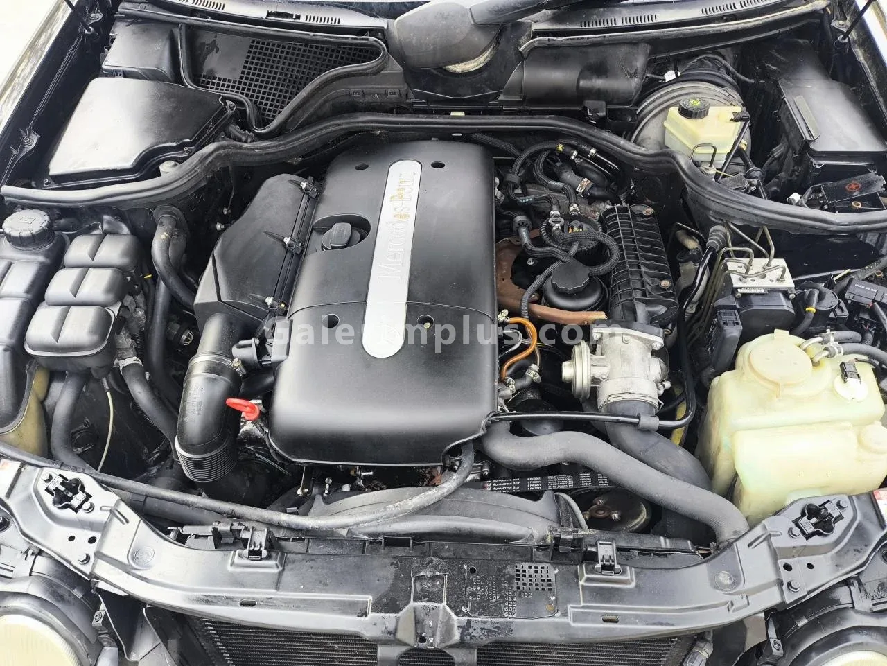 2001 Model Otomatik Mercedes-Benz E Serisi E 270 CDI Gazimağusa Satılık İkinci El | GalerimPlus - Thumbnail 6