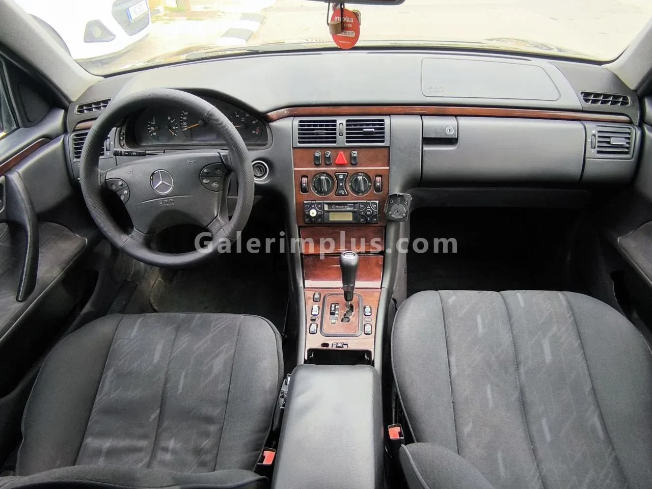 2001 Model Otomatik Mercedes-Benz E Serisi E 270 CDI Gazimağusa Satılık İkinci El | GalerimPlus - Thumbnail 7