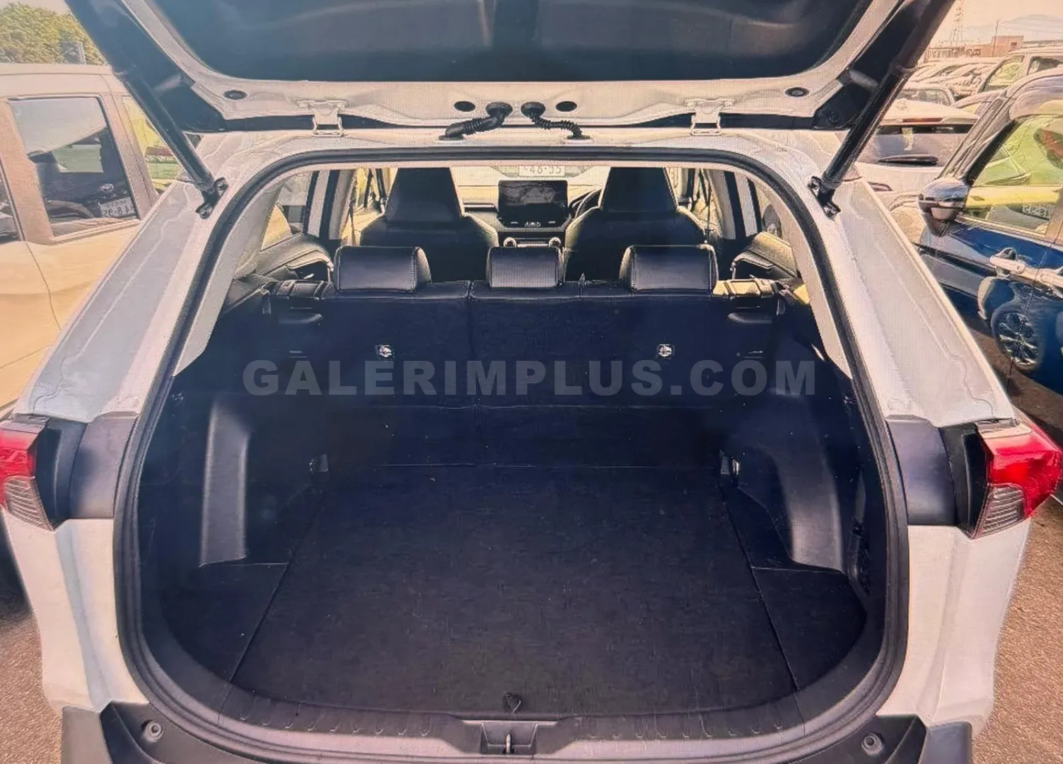 2023 Toyota RAV4 Lefkoşa Satılık İkinci El | GalerimPlus - Thumbnail 5