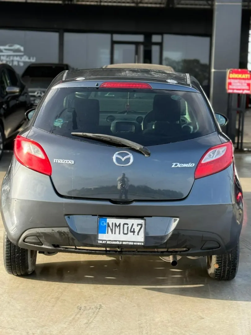 2011 Mazda Familia Familia 1.3i Gazimağusa Satılık İkinci El | GalerimPlus - Thumbnail 4
