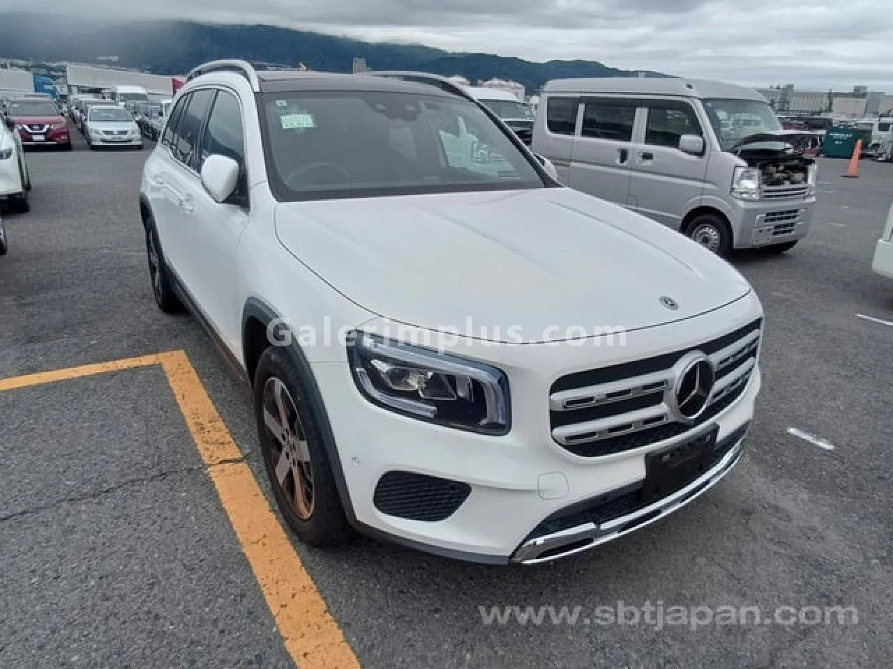 2022 Model Otomatik Mercedes - Benz GLB 200 AMG Gazimağusa Satılık İkinci El | GalerimPlus - Thumbnail 2