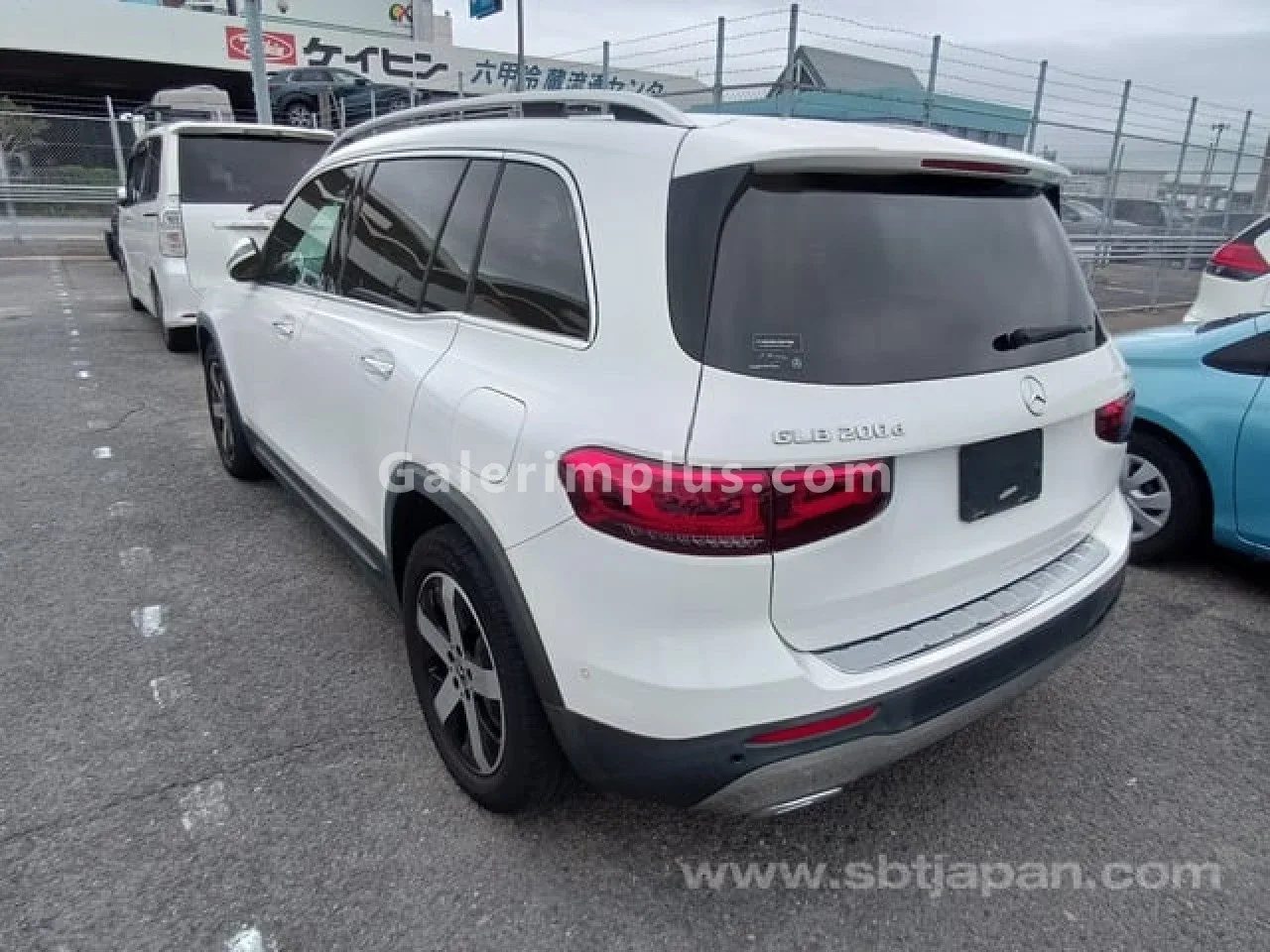 2022 Model Otomatik Mercedes - Benz GLB 200 AMG Gazimağusa Satılık İkinci El | GalerimPlus - Thumbnail 4