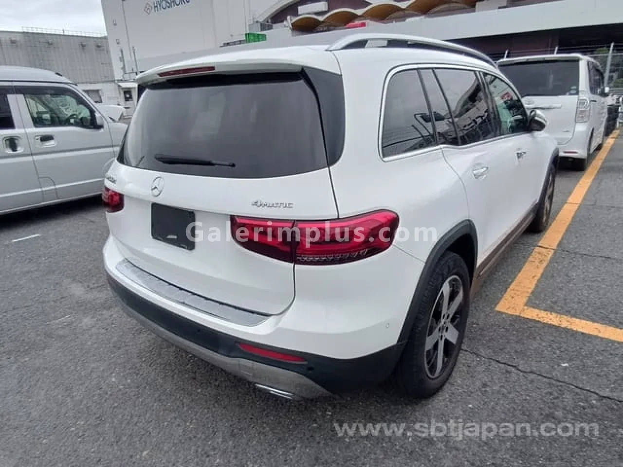 2022 Model Otomatik Mercedes - Benz GLB 200 AMG Gazimağusa Satılık İkinci El | GalerimPlus - Thumbnail 5