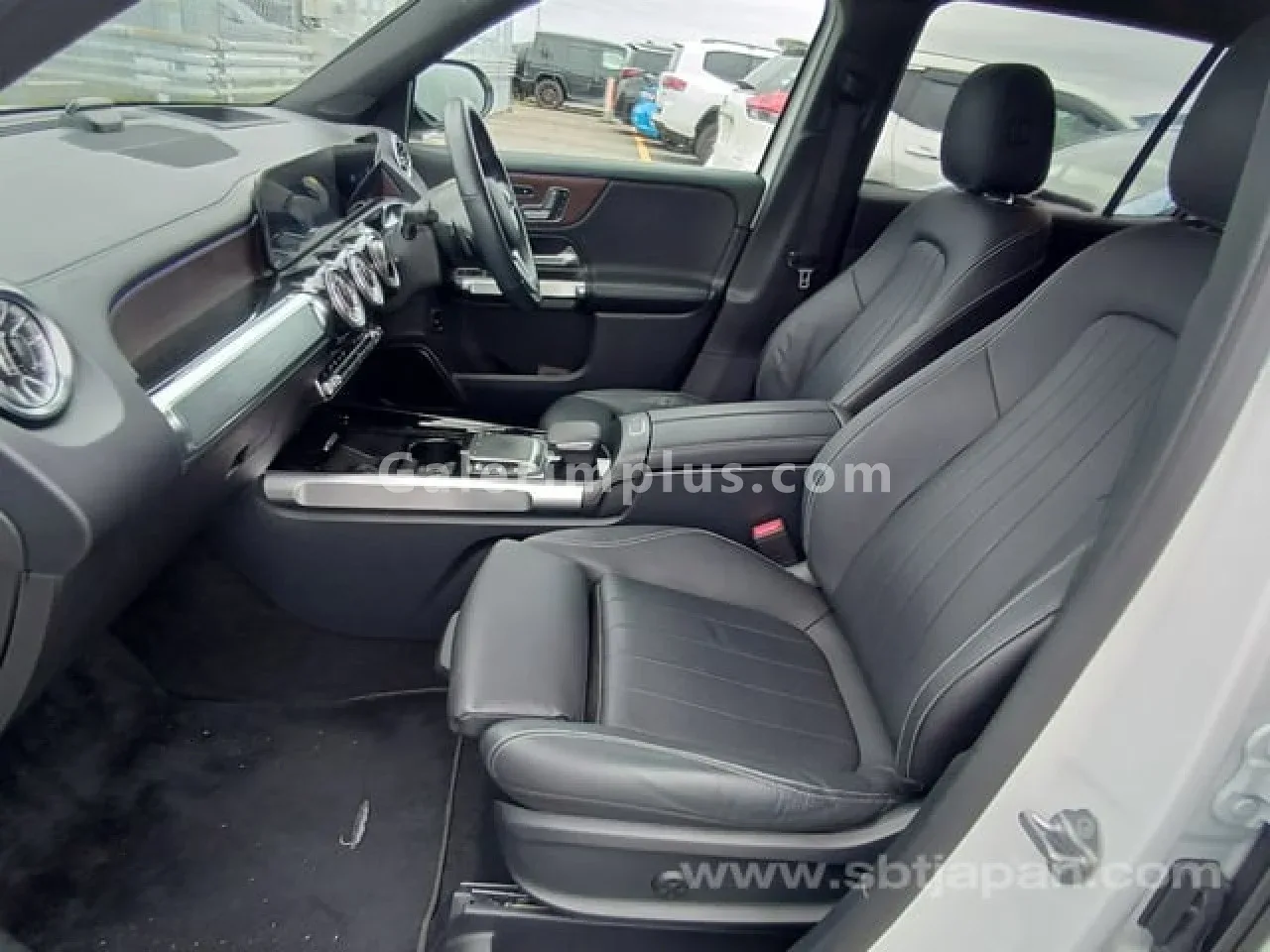 2022 Model Otomatik Mercedes - Benz GLB 200 AMG Gazimağusa Satılık İkinci El | GalerimPlus - Thumbnail 7