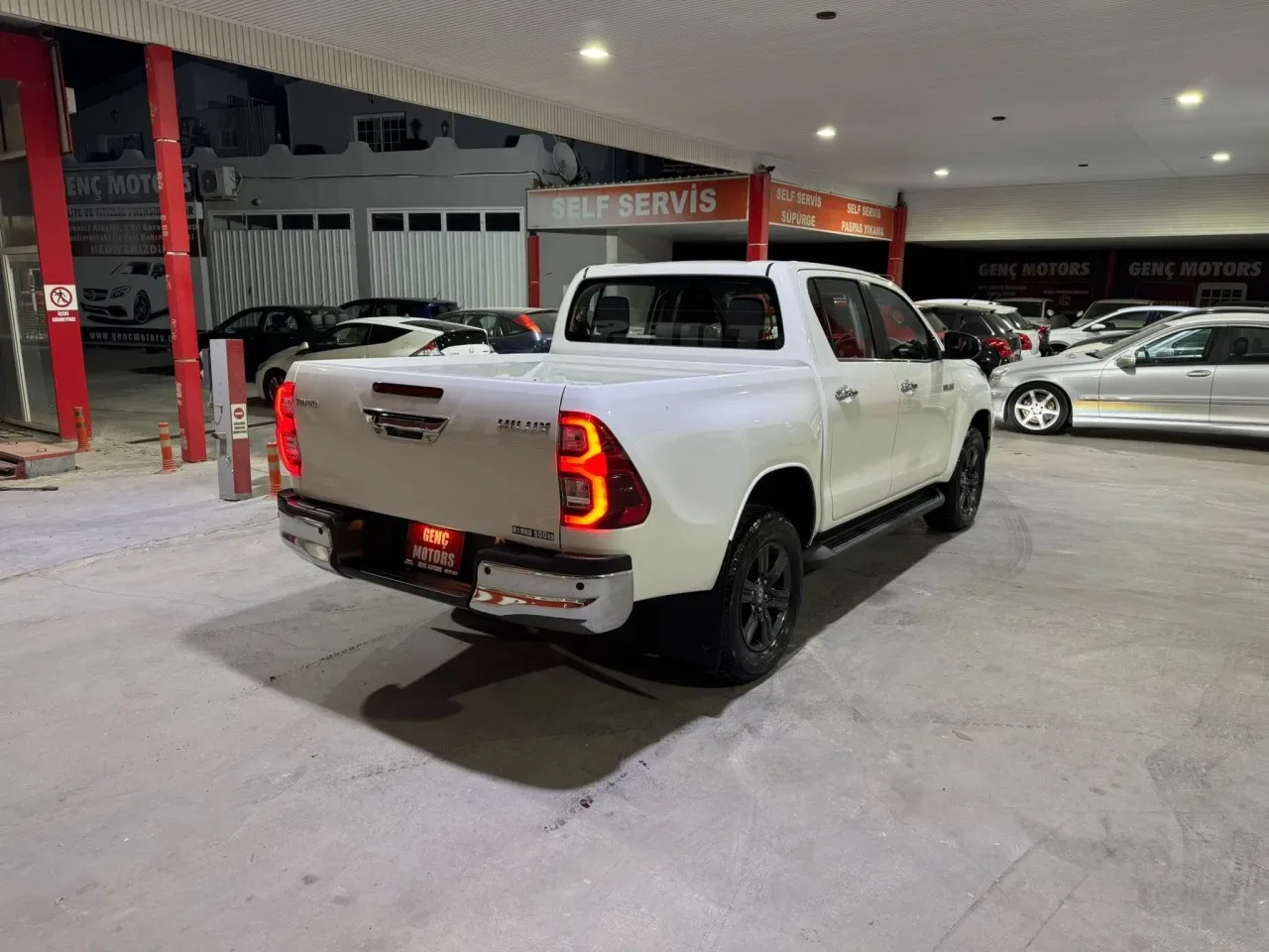 2023 Toyota Hilux 2.4 D Gazimağusa Satılık İkinci El | GalerimPlus - Thumbnail 6