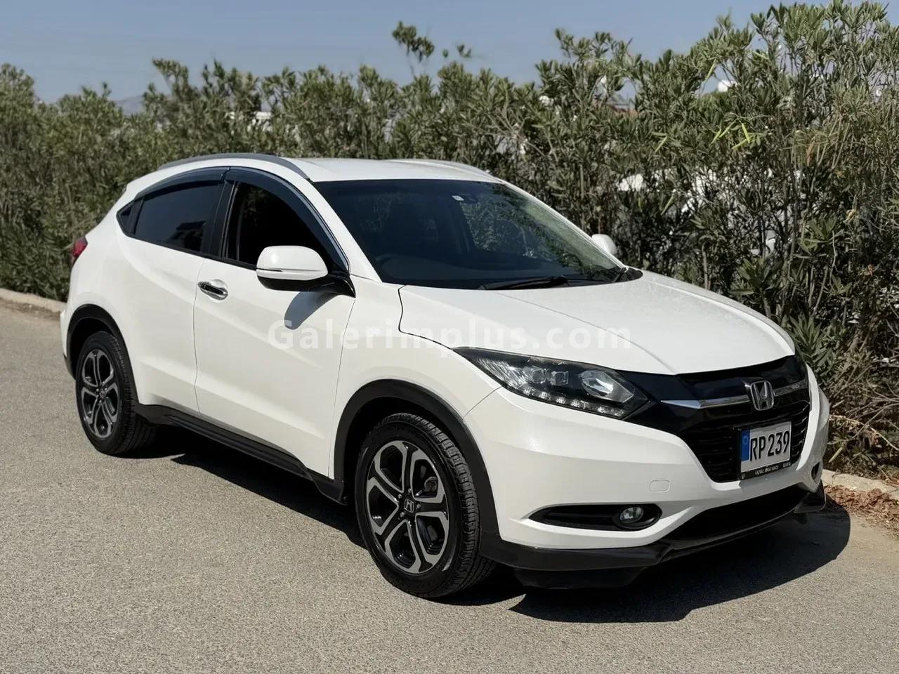 2014 Honda Vezel 1.5 i-VTEC CVT Lefkoşa Satılık İkinci El | GalerimPlus - Fotoğraf 1