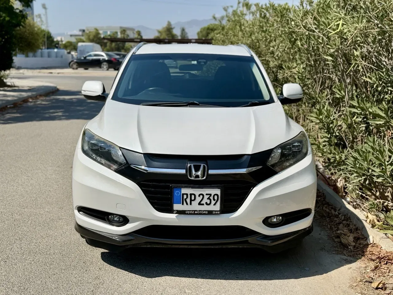 2014 Honda Vezel 1.5 i-VTEC CVT Lefkoşa Satılık İkinci El | GalerimPlus - Thumbnail 4