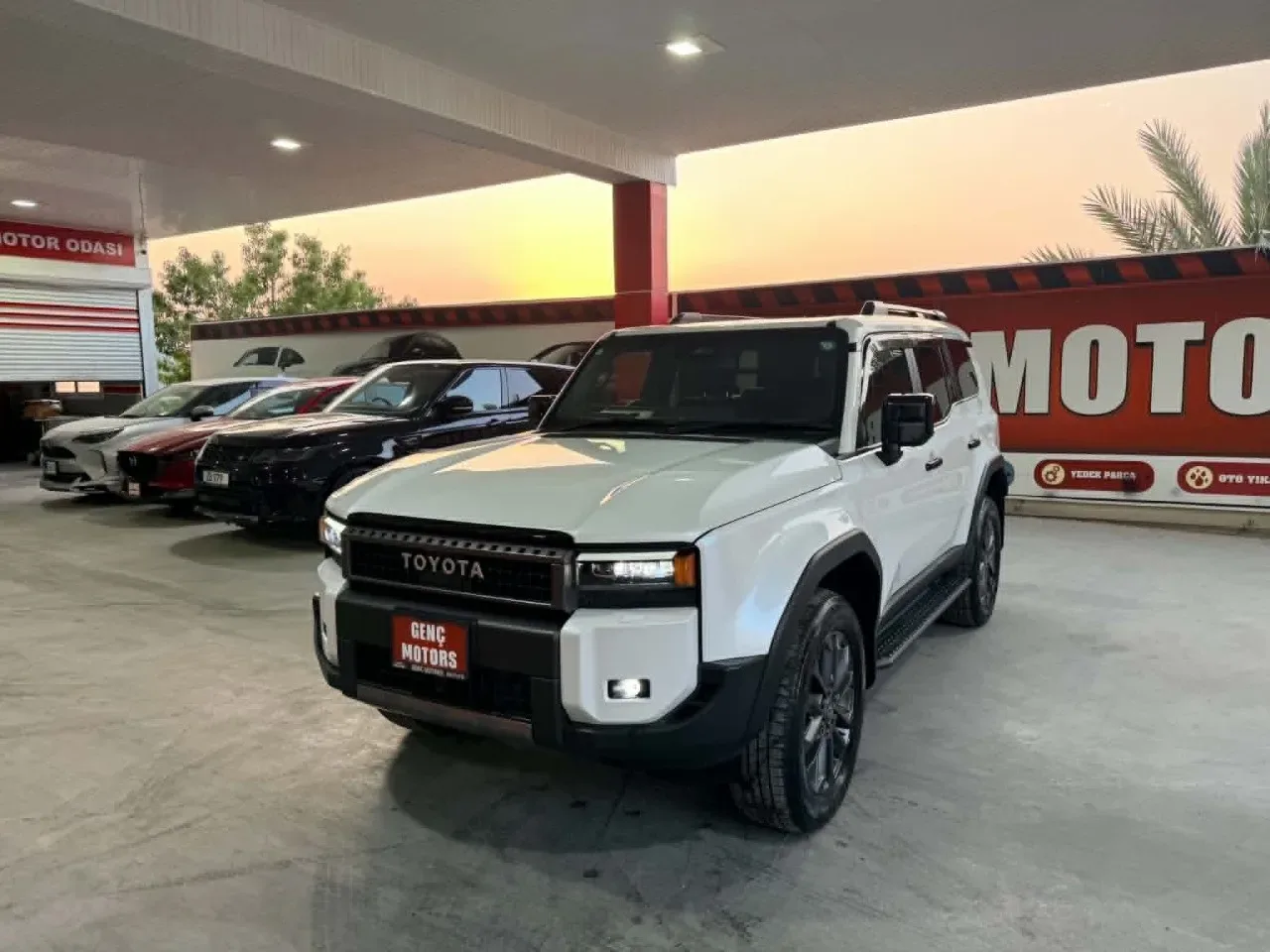 2025 Toyota Land Cruiser 2.8 D-4D Prado Gazimağusa Satılık İkinci El | GalerimPlus - Thumbnail 4