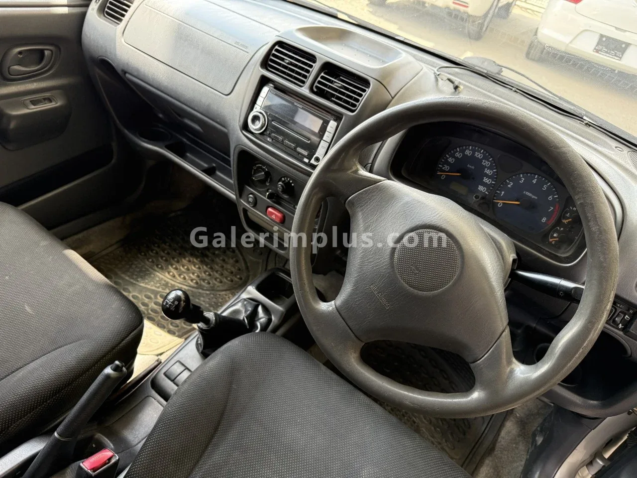 2003 Model Düz Suzuki Swift 1.3 Lefkoşa Satılık İkinci El | GalerimPlus - Thumbnail 6