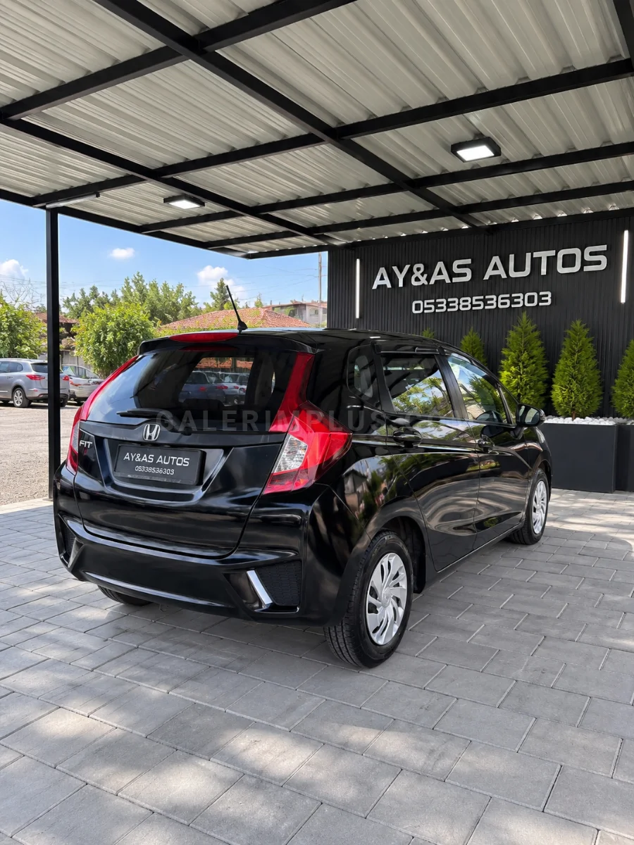 2014 Honda Fit 1.3 CVT 1.3i 1.3 CVT Lefke Satılık İkinci El | GalerimPlus - Thumbnail 4