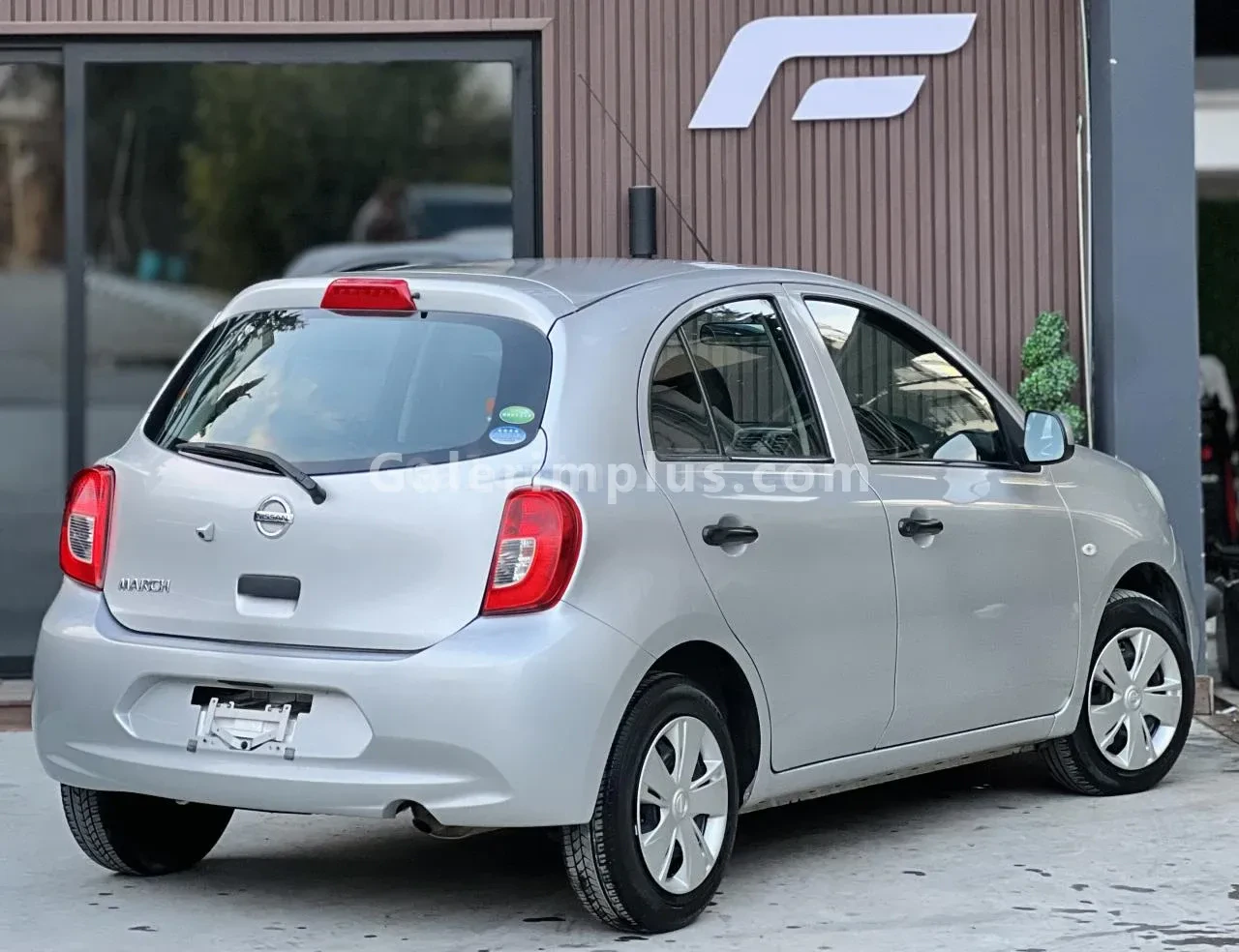 2019 Model Otomatik Nissan March 1.3 Girne Satılık İkinci El | GalerimPlus - Thumbnail 6