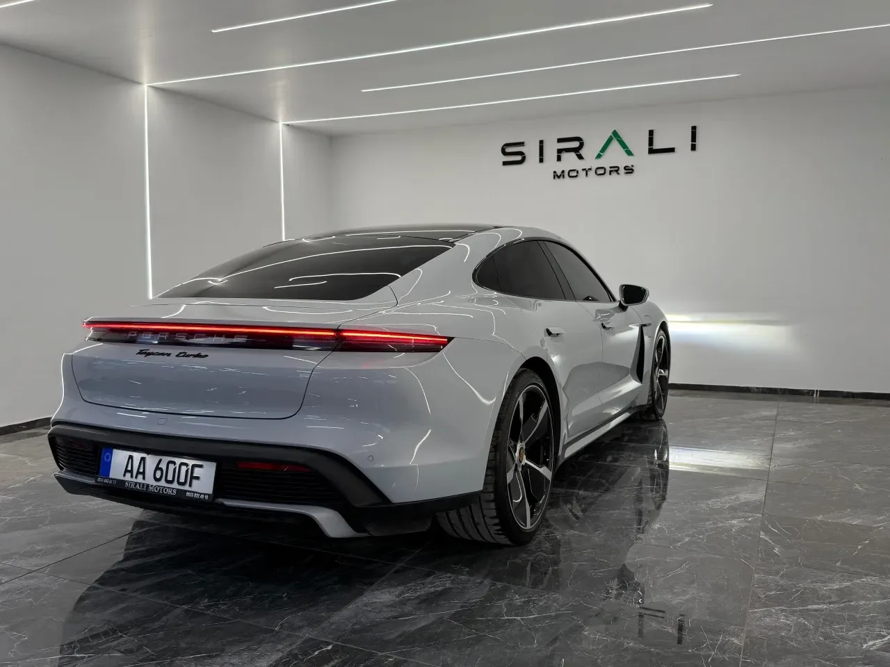2021 Porsche Taycan Turbo Gazimağusa Satılık İkinci El | GalerimPlus - Thumbnail 4