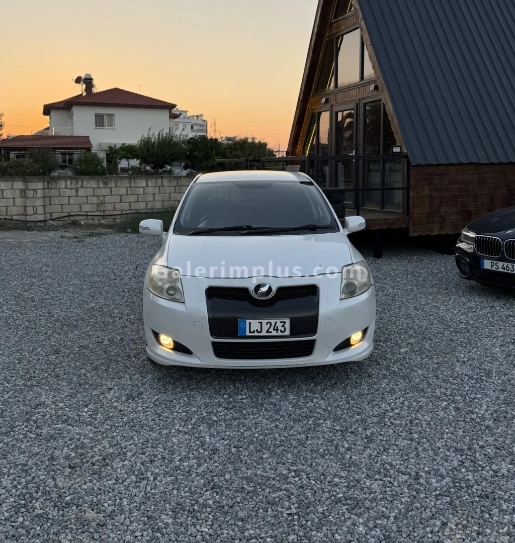 2006 Model Otomatik Toyota Auris 1.8 Lefkoşa Satılık İkinci El | GalerimPlus - Thumbnail 4