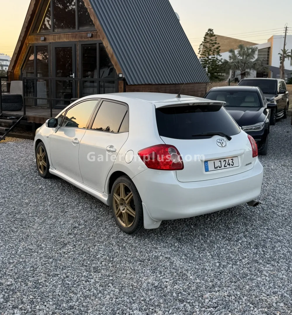 2006 Model Otomatik Toyota Auris 1.8 Lefkoşa Satılık İkinci El | GalerimPlus - Thumbnail 6