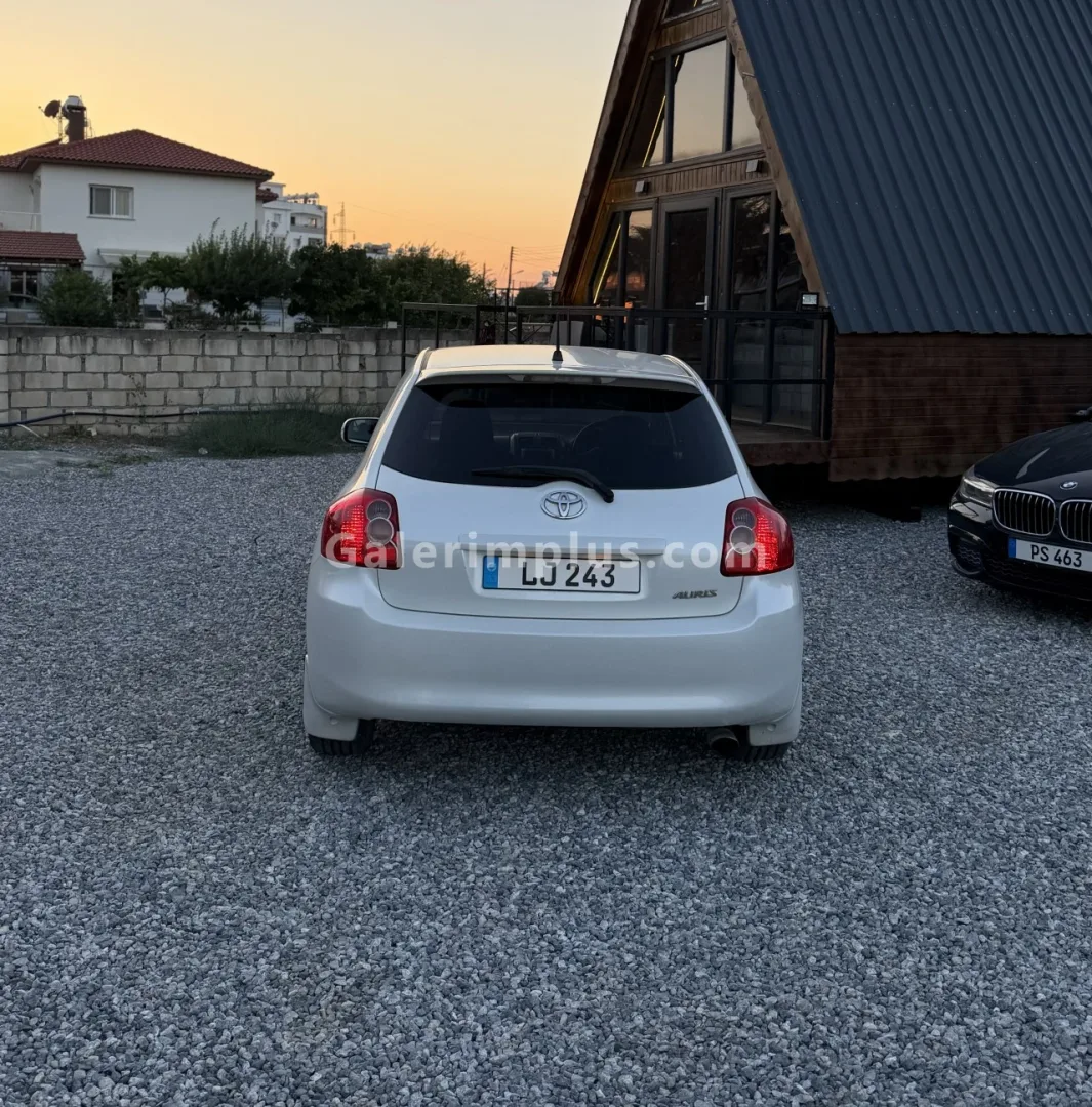 2006 Model Otomatik Toyota Auris 1.8 Lefkoşa Satılık İkinci El | GalerimPlus - Thumbnail 7