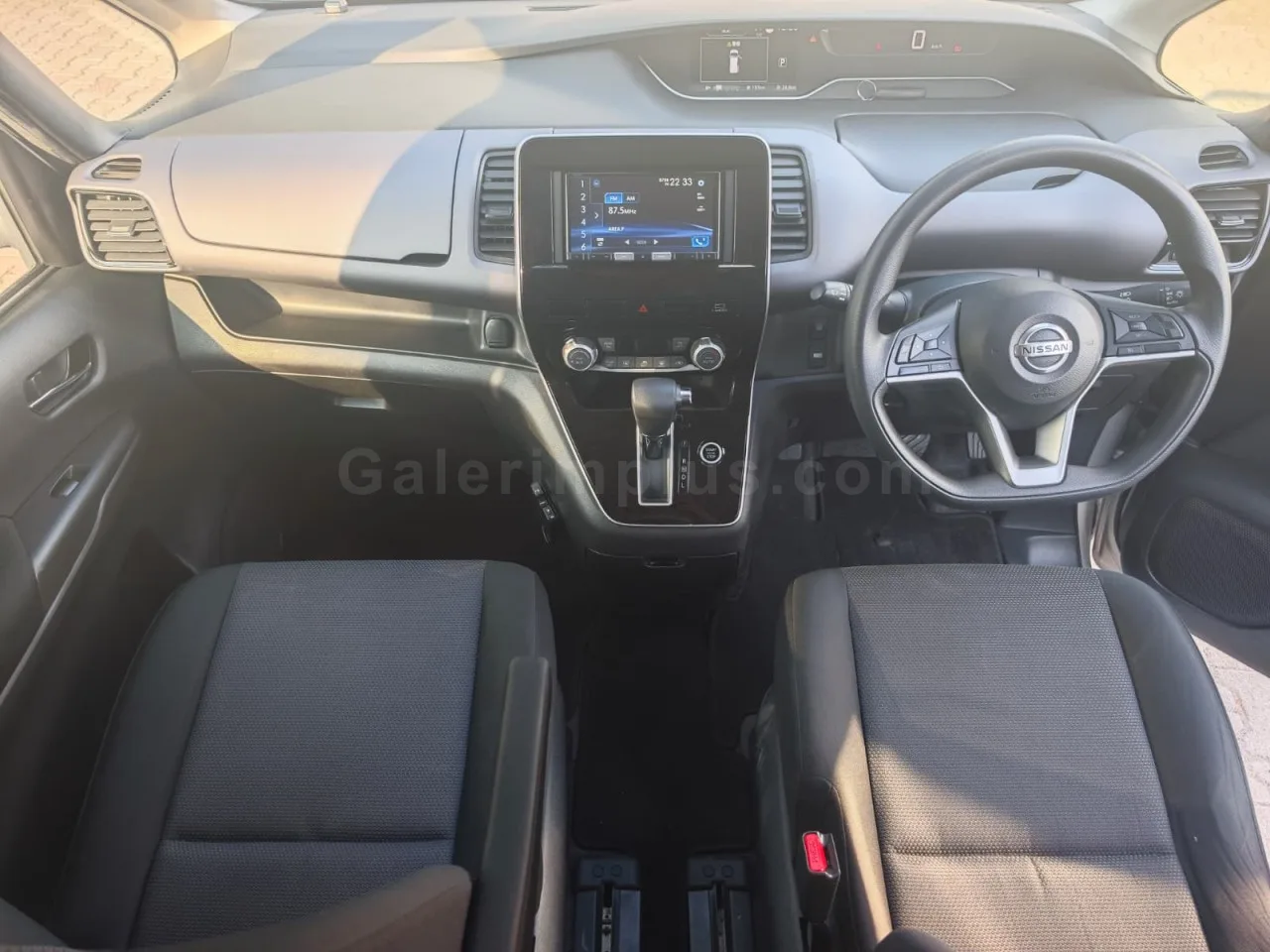 2022 Model Otomatik Nissan Serena Gazimağusa Satılık İkinci El | GalerimPlus - Thumbnail 4