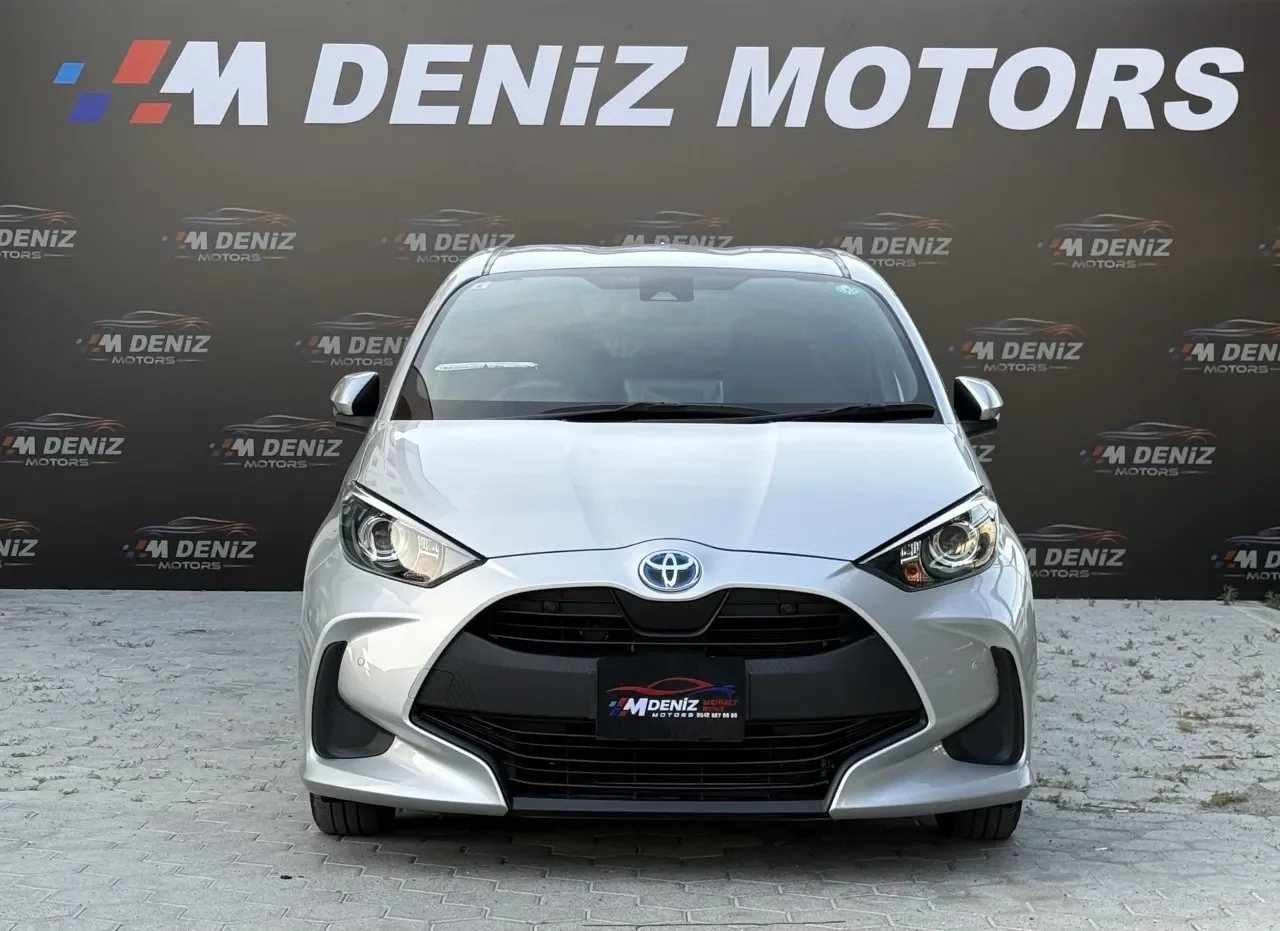2021 Toyota Yaris 1.5 Hybrid Lefkoşa Satılık İkinci El | GalerimPlus - Thumbnail 2
