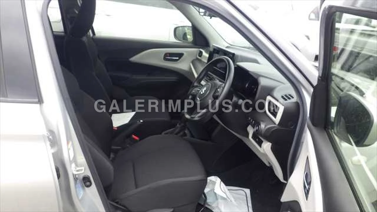 2025 Suzuki Swift Lefkoşa Satılık İkinci El | GalerimPlus - Thumbnail 2