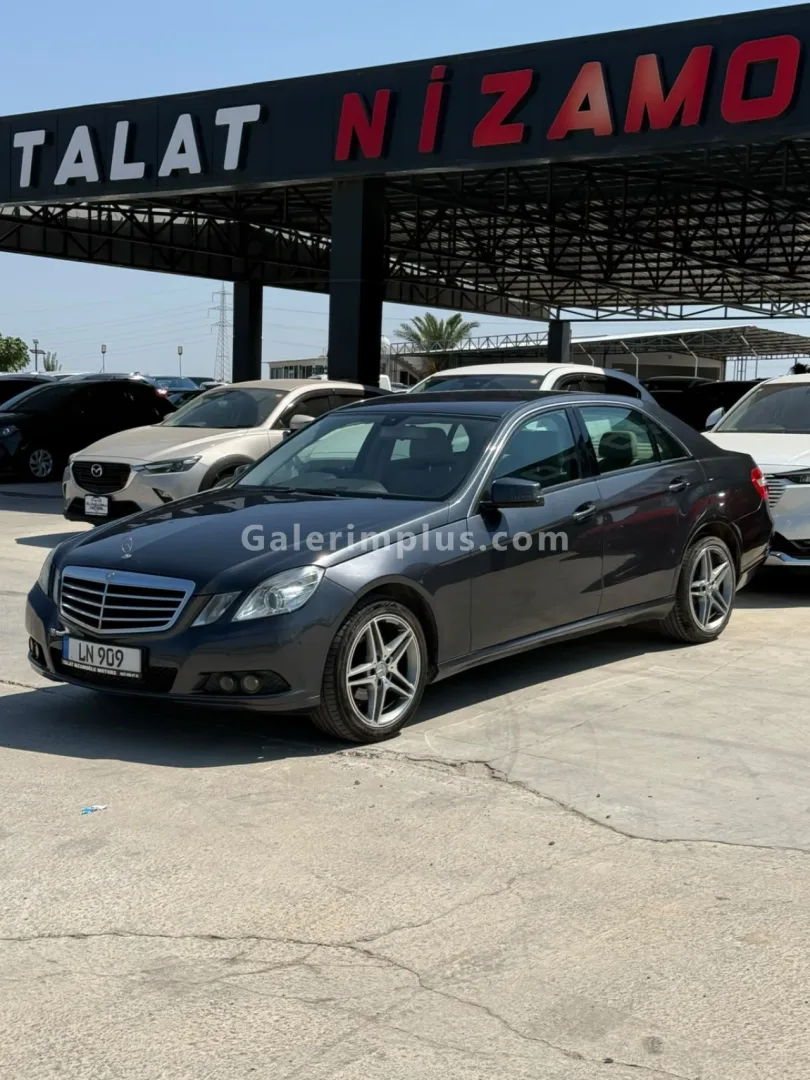 2011 Model Otomatik Mercedes-Benz E Serisi E 200 Gazimağusa Satılık İkinci El | GalerimPlus - Thumbnail 4
