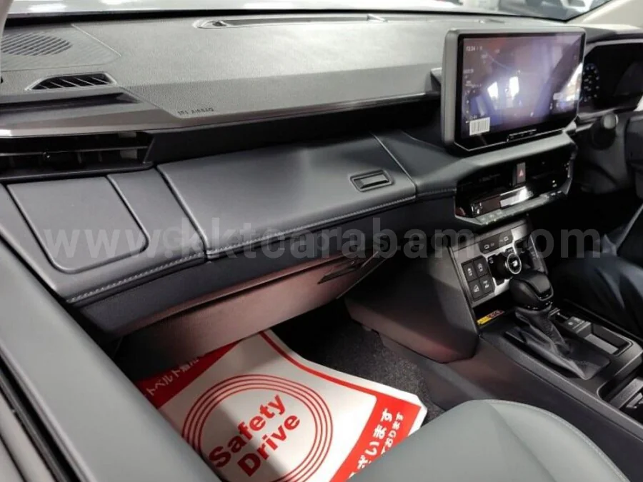 2027 Model Otomatik Toyota Hilux 2.8 Girne Satılık İkinci El | GalerimPlus - Thumbnail 3