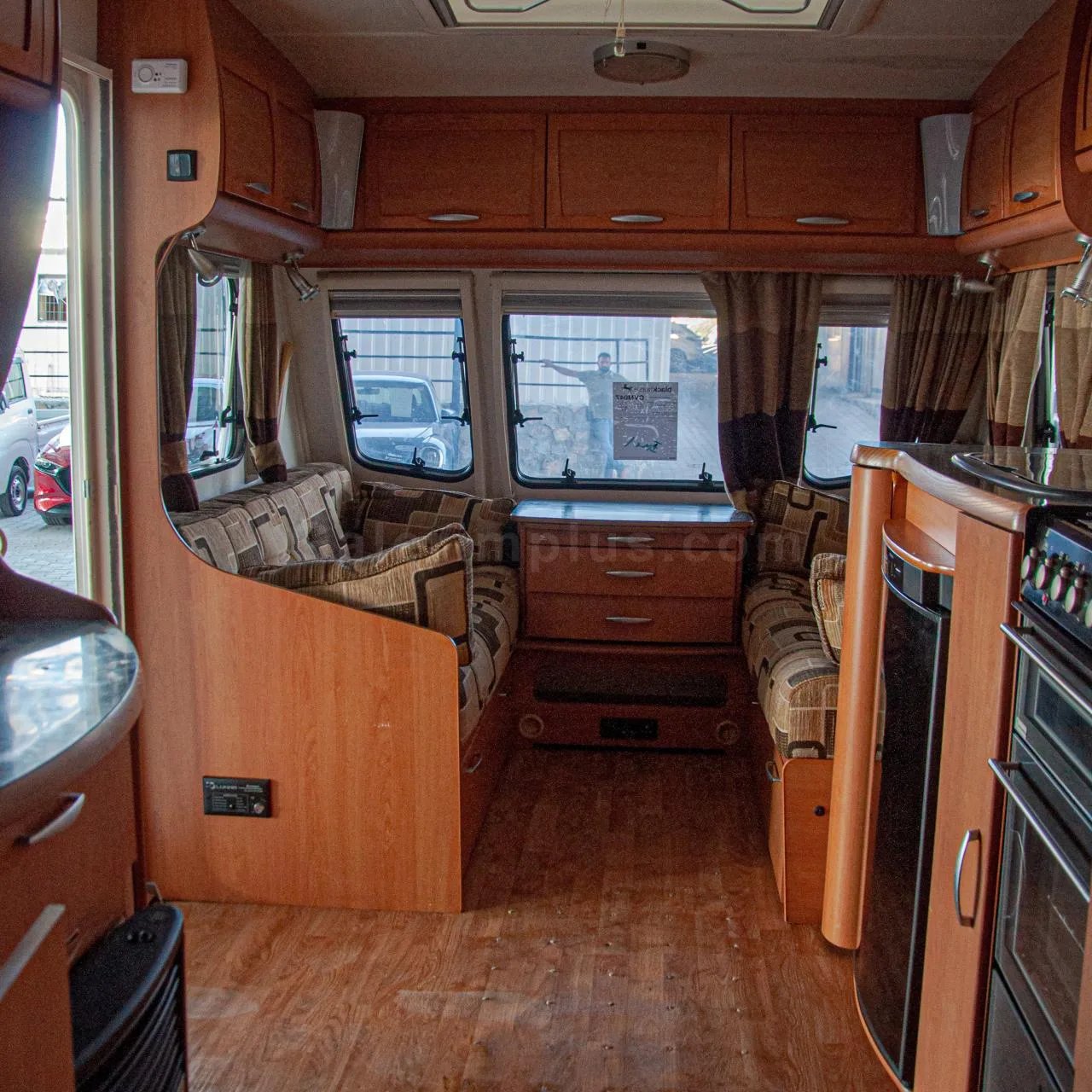 Model Çekme Karavan Lunar Clubman Girne Satılık İkinci El | GalerimPlus - Thumbnail 6
