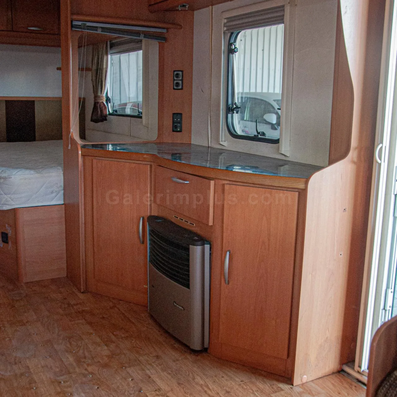 Model Çekme Karavan Lunar Clubman Girne Satılık İkinci El | GalerimPlus - Thumbnail 7