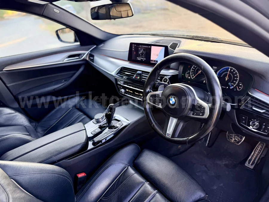 2019 BMW 5 Serisi 530e İskele Satılık İkinci El | GalerimPlus - Thumbnail 6