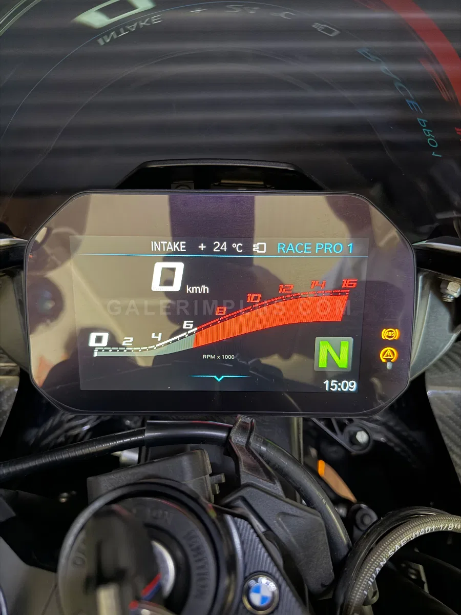 2022 BMW S 1000 RR HP Motosport S 1000 RR İskele Satılık İkinci El | GalerimPlus - Thumbnail 8