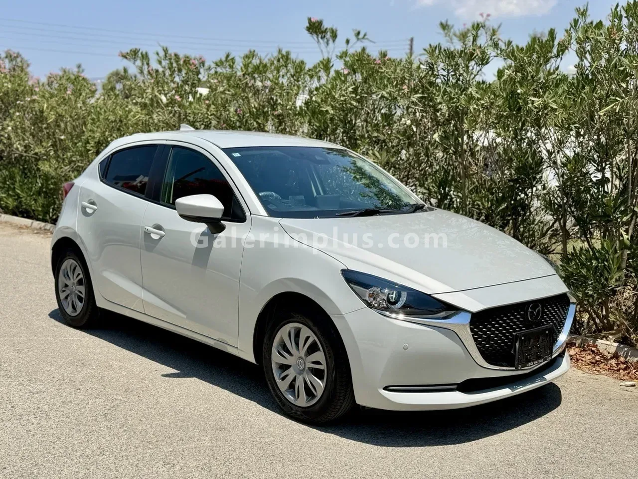 2023 Mazda Mazda 2 1.5 Sky-G Lefkoşa Satılık İkinci El | GalerimPlus - Fotoğraf 1