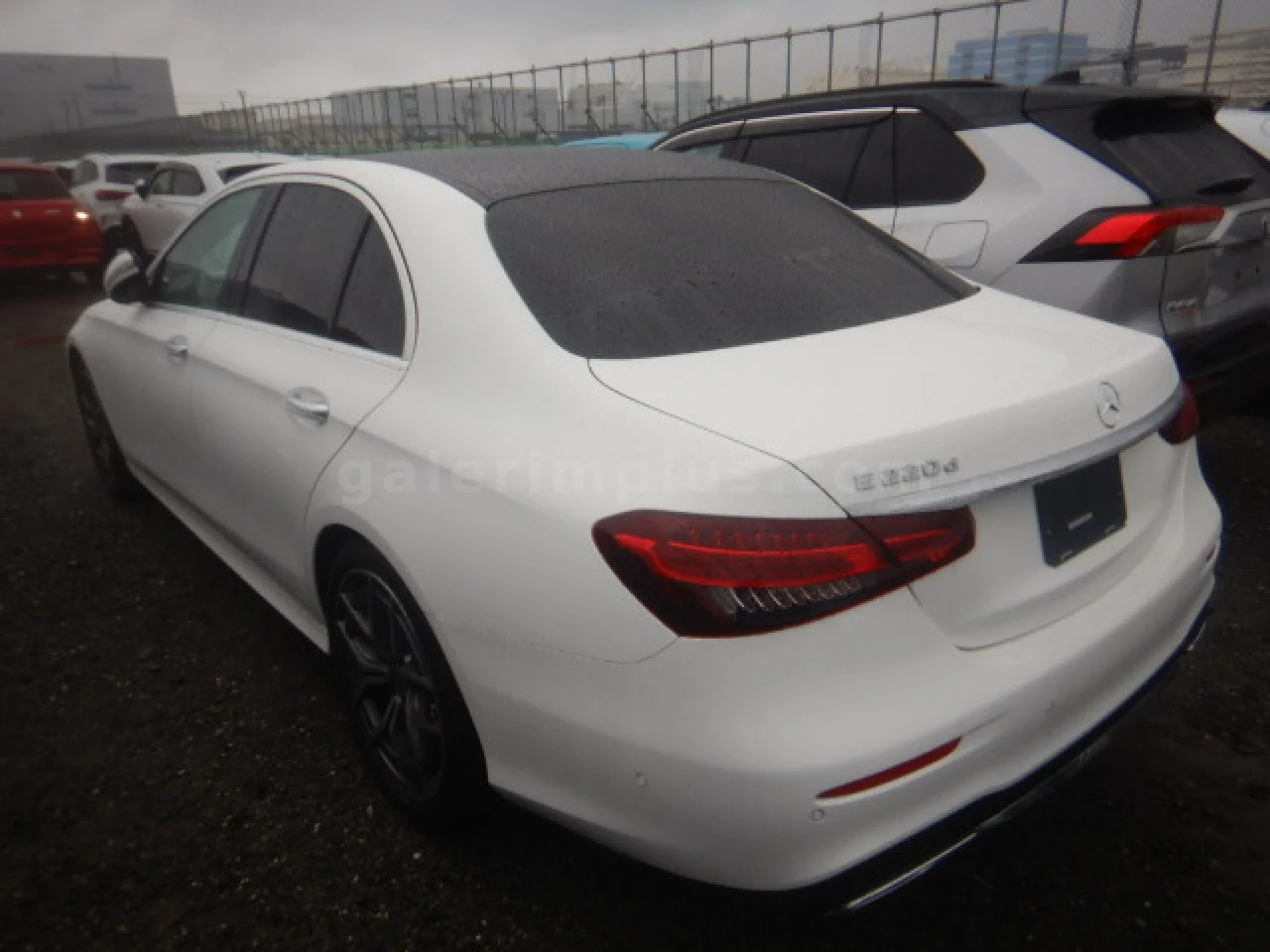2022 Mercedes-Benz E Serisi G.Mağusa Satılık İkinci El | GalerimPlus - Thumbnail 2