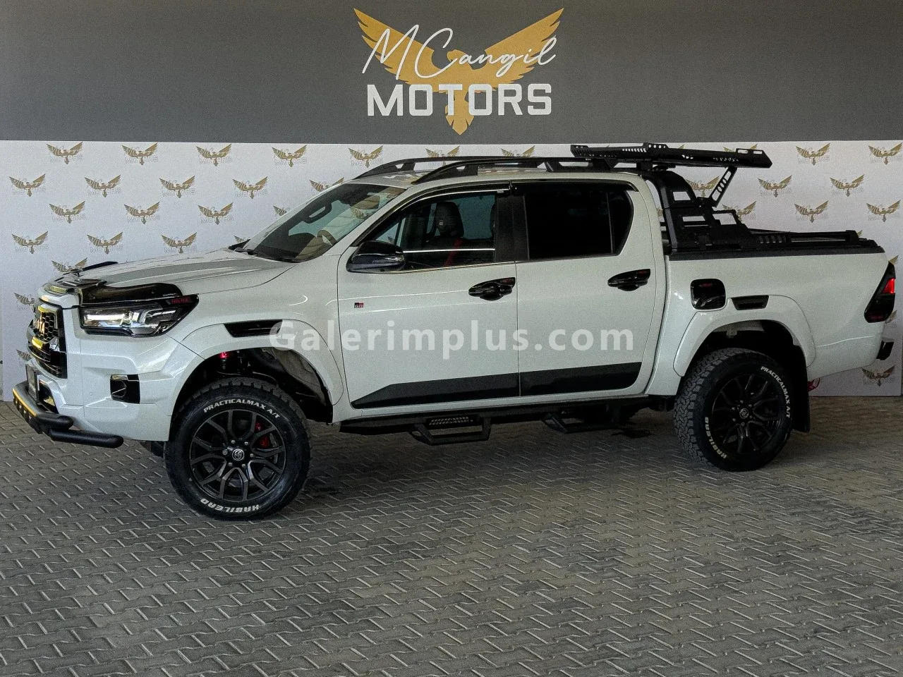 2025 Model Otomatik Toyota Hilux 2.4 D Girne Satılık İkinci El | GalerimPlus - Thumbnail 2