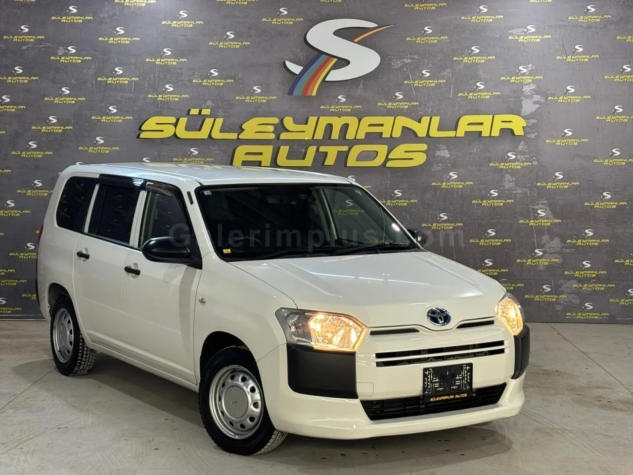 2023 Model Otomatik Toyota Probox Hybrid Güzelyurt Satılık İkinci El | GalerimPlus - Fotoğraf 1