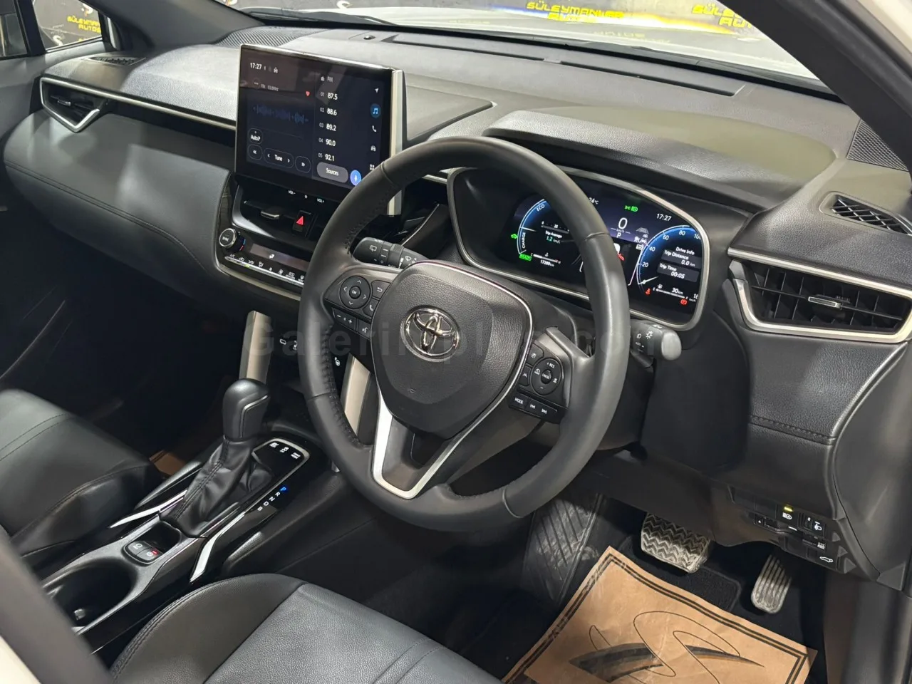 2025 Model Otomatik Toyota Corolla Cross Güzelyurt Satılık İkinci El | GalerimPlus - Thumbnail 8