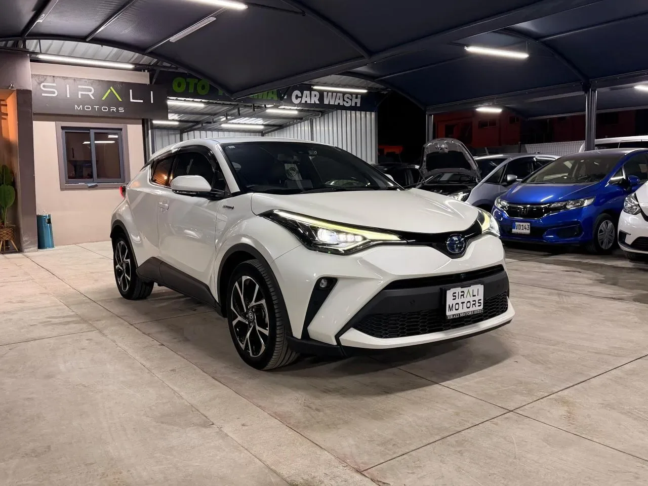 2021 Toyota C-HR 1.8 Hybrid Gazimağusa Satılık İkinci El | GalerimPlus - Thumbnail 2